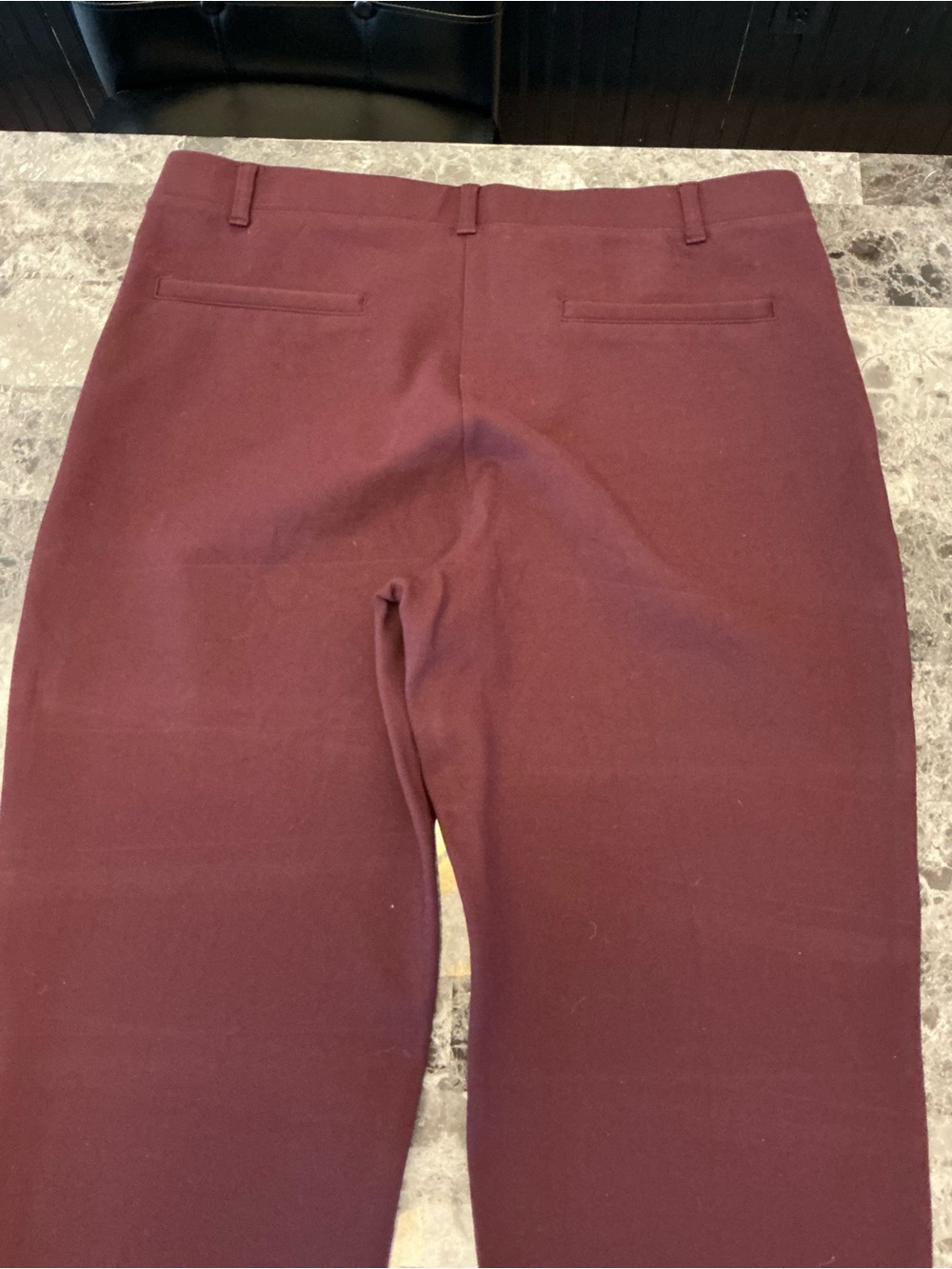 Quince Fall Plum Ultra Stretch Minimalist Casual Legging Pant Pull On
Size LG - Picture 8 of 14